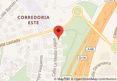 Vivienda en calle la media legua, 28, Oviedo