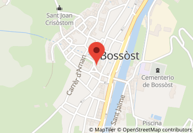 Vivienda en plaça dera glèisa, Bossòst